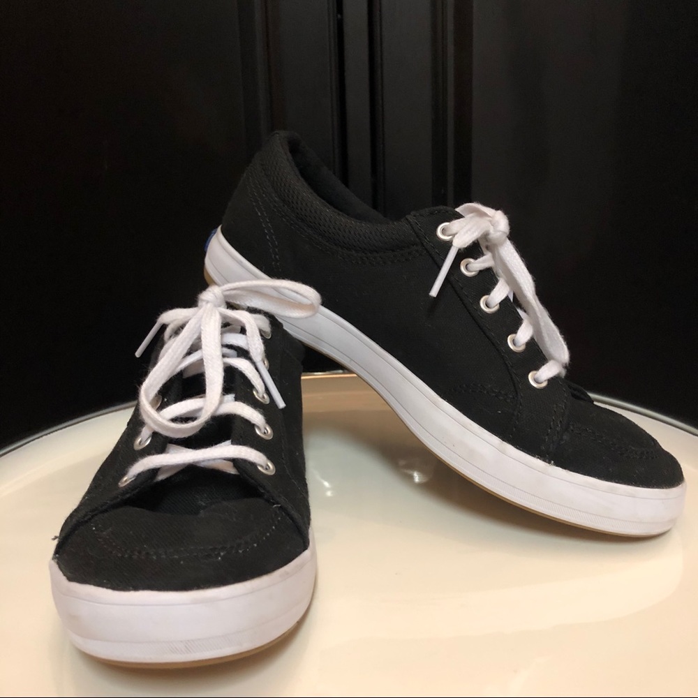 Black Keds